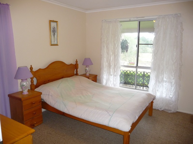 226 Russells Road, Pine Mountain QLD 4306