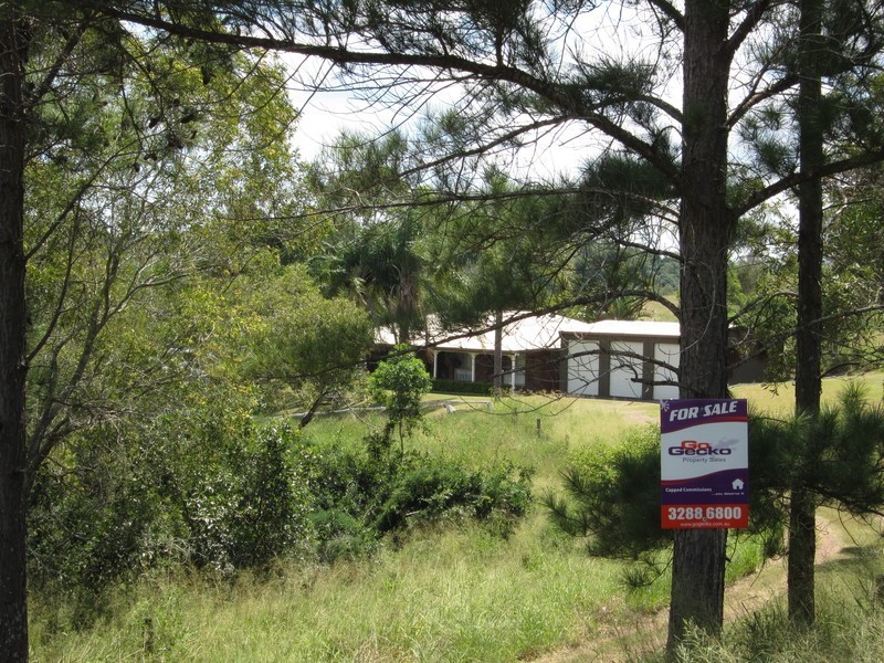 226 Russells Road, Pine Mountain QLD 4306
