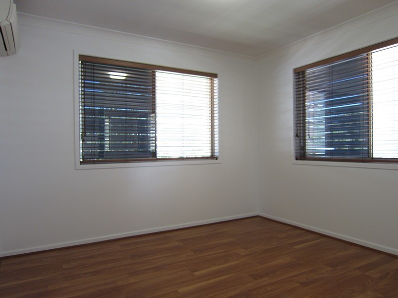 26 Craies Street, Bundamba QLD 4304