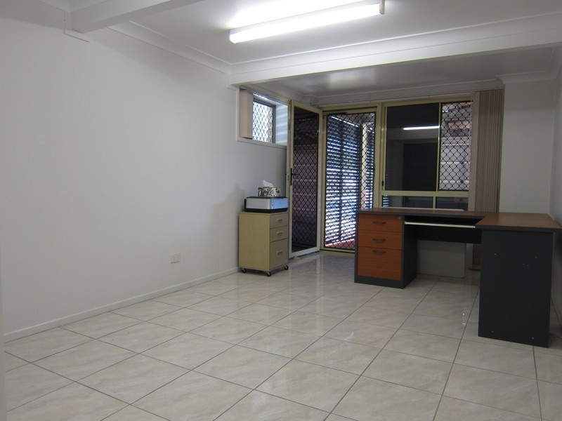 26 Craies Street, Bundamba QLD 4304