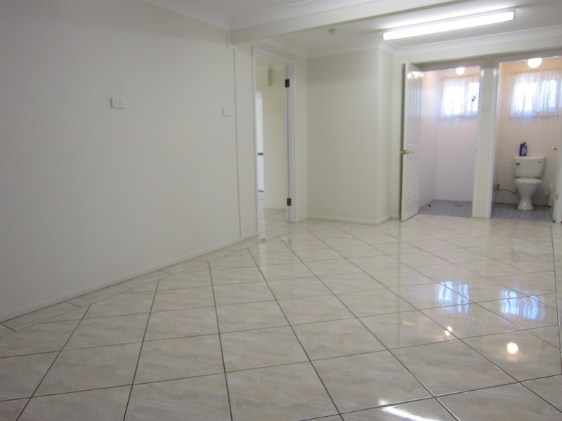 26 Craies Street, Bundamba QLD 4304