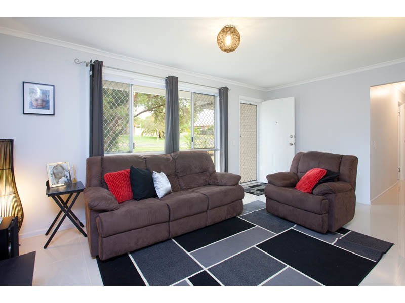 40 Burgoyne Street, Bundamba QLD 4304