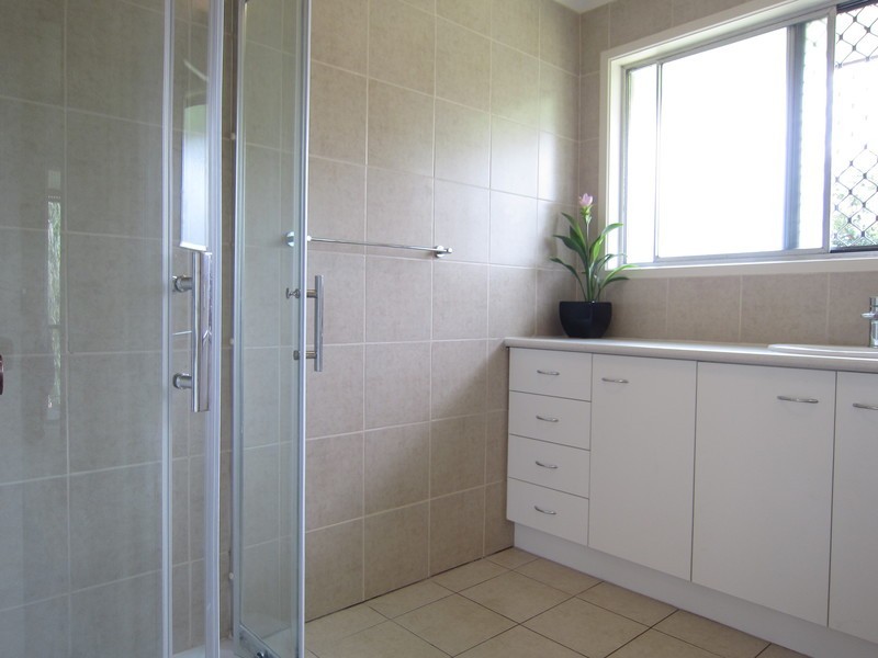 13 Beechwood Drive, Yamanto QLD 4305