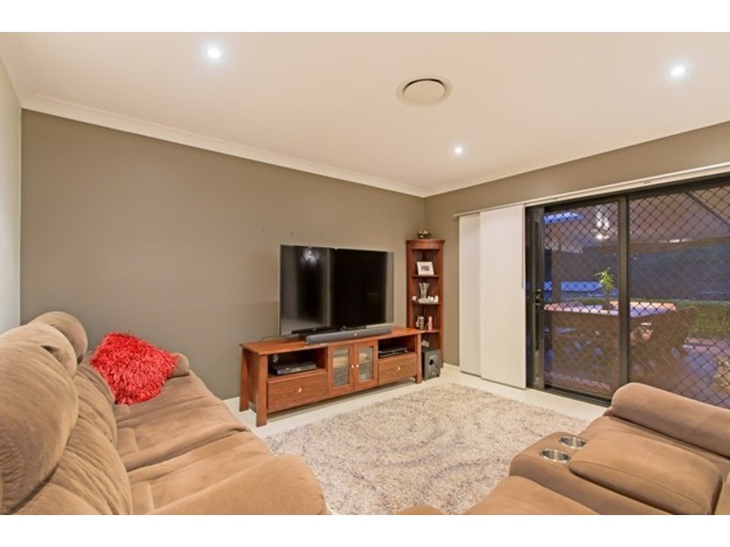 68 Cabernet Crescent, Pine Mountain QLD 4306