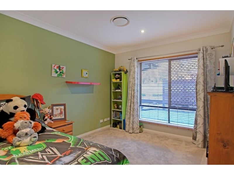 68 Cabernet Crescent, Pine Mountain QLD 4306