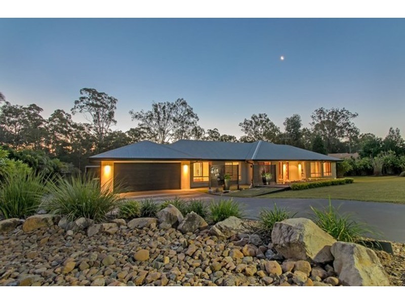 68 Cabernet Crescent, Pine Mountain QLD 4306