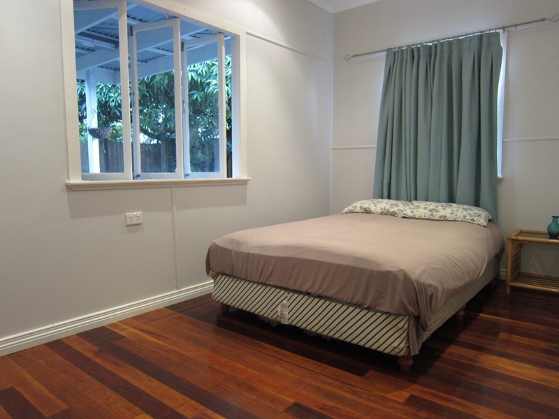 9 George Lane, Newtown QLD 4305