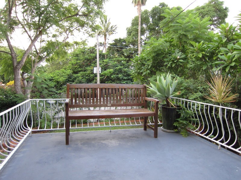 9 George Lane, Newtown QLD 4305