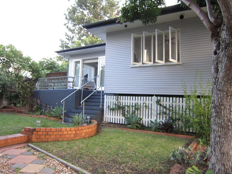 9 George Lane, Newtown QLD 4305