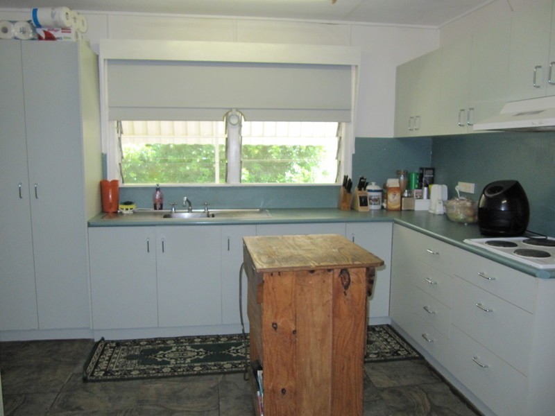 81 Williams Street W, Coalfalls QLD 4305