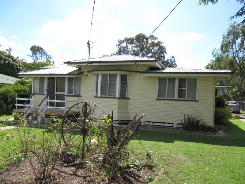 81 Williams Street W, Coalfalls QLD 4305
