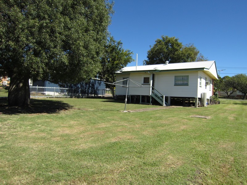 28 Minnis Street, Eastern Heights QLD 4305