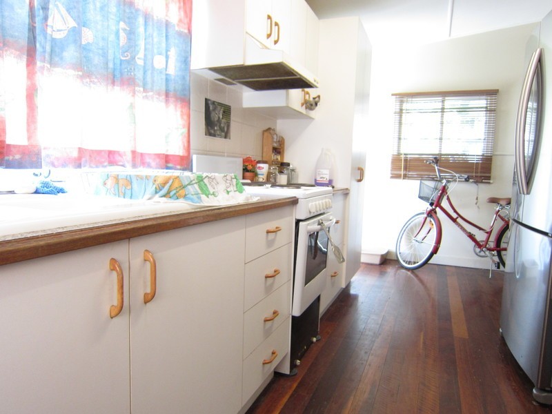 28 Minnis Street, Eastern Heights QLD 4305