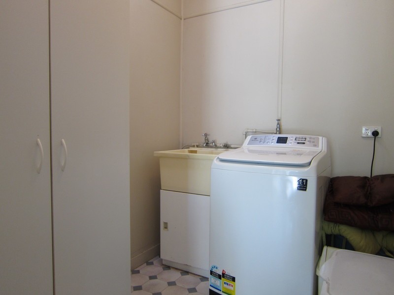 28 Minnis Street, Eastern Heights QLD 4305