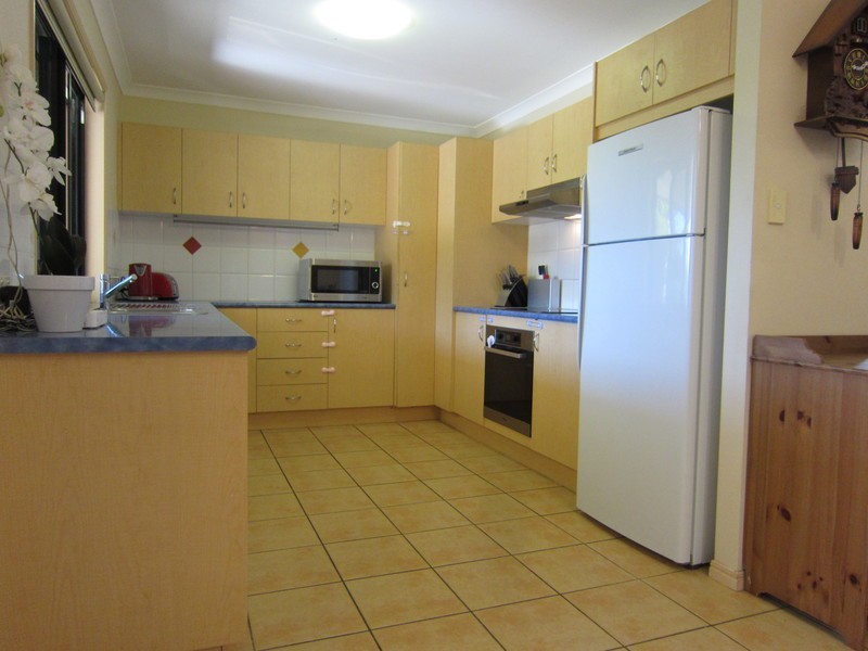 24 Meier Street, Peak Crossing QLD 4306