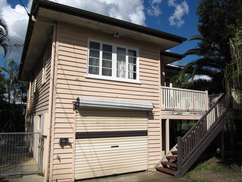13 England Street, East Ipswich QLD 4305