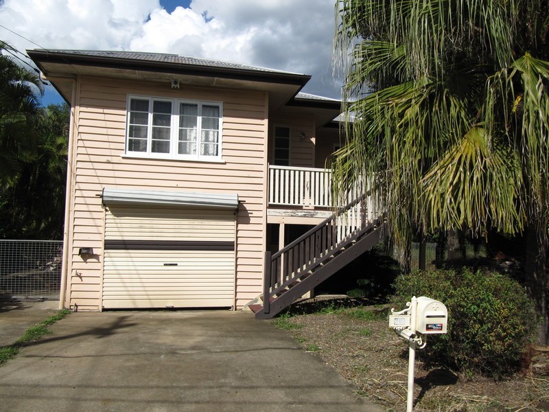 13 England Street, East Ipswich QLD 4305