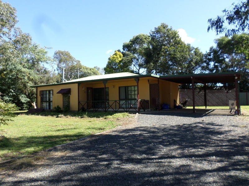 22 Adelong Avenue, Thagoona QLD 4306