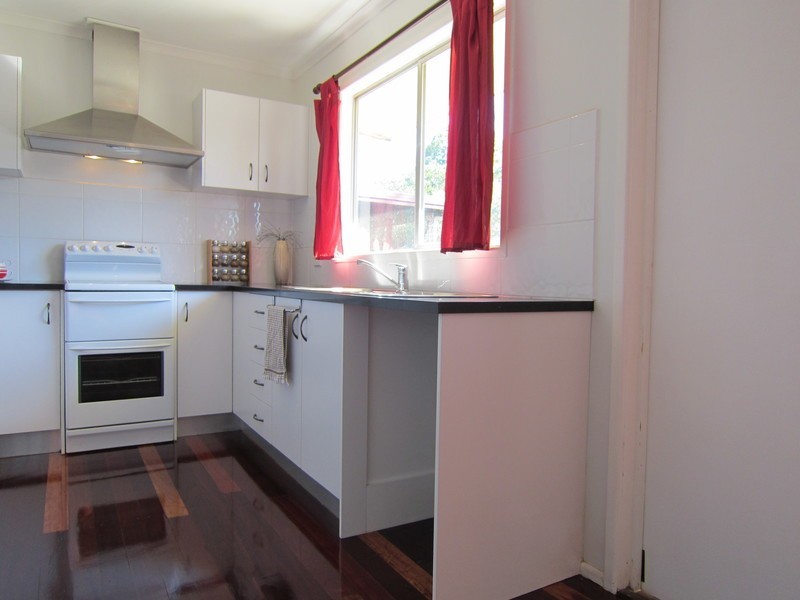 37 Jarrah Street, Raceview QLD 4305