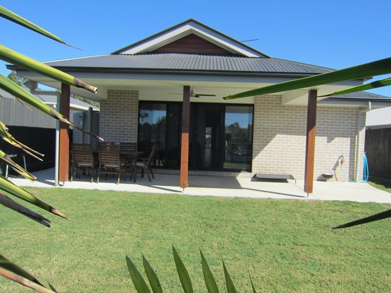 14 Spey Close, Deebing Heights QLD 4306