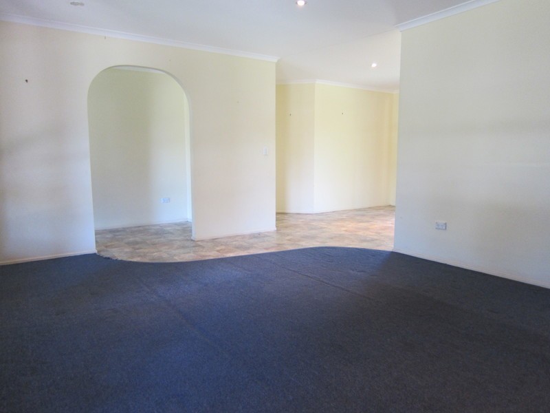 66 Jacaranda Drive, Yamanto QLD 4305