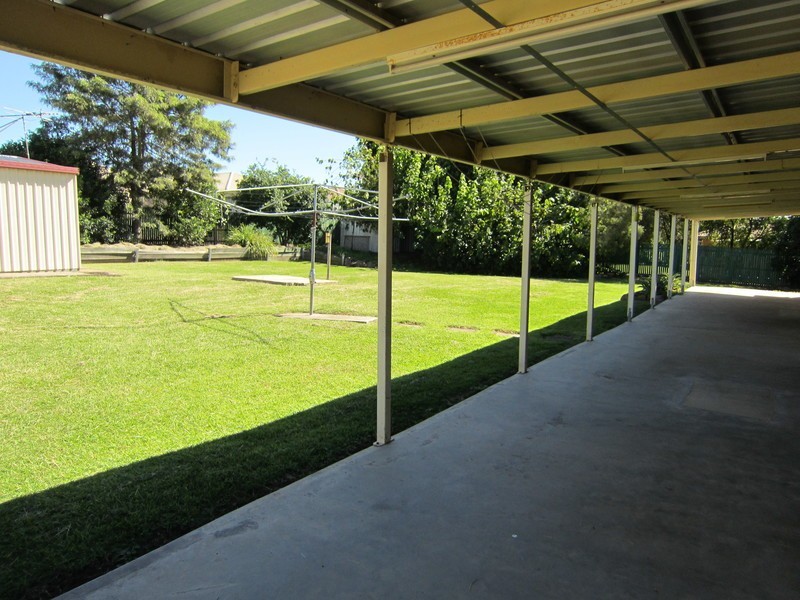 66 Jacaranda Drive, Yamanto QLD 4305