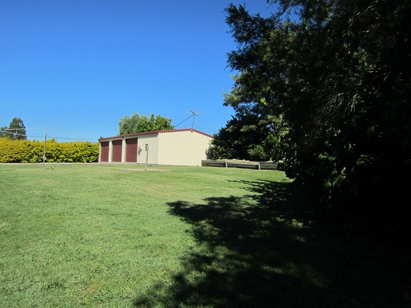 66 Jacaranda Drive, Yamanto QLD 4305