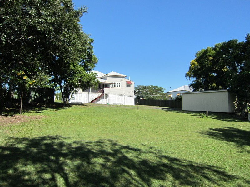 101 Pine Mountain Road, Brassall QLD 4305