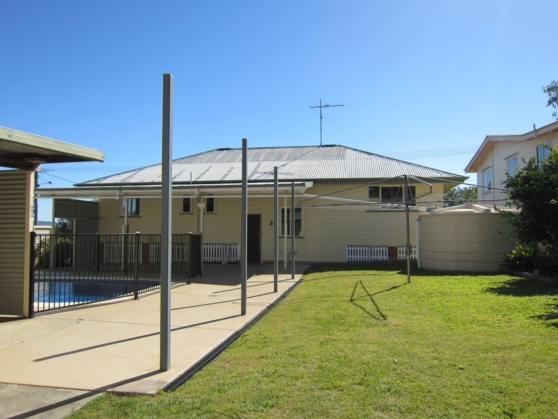 112 Aspinall Street, Leichhardt QLD 4305