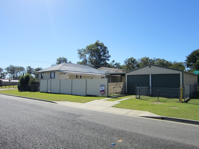 112 Aspinall Street, Leichhardt QLD 4305