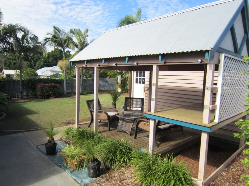 85 Glebe Road, Silkstone QLD 4304