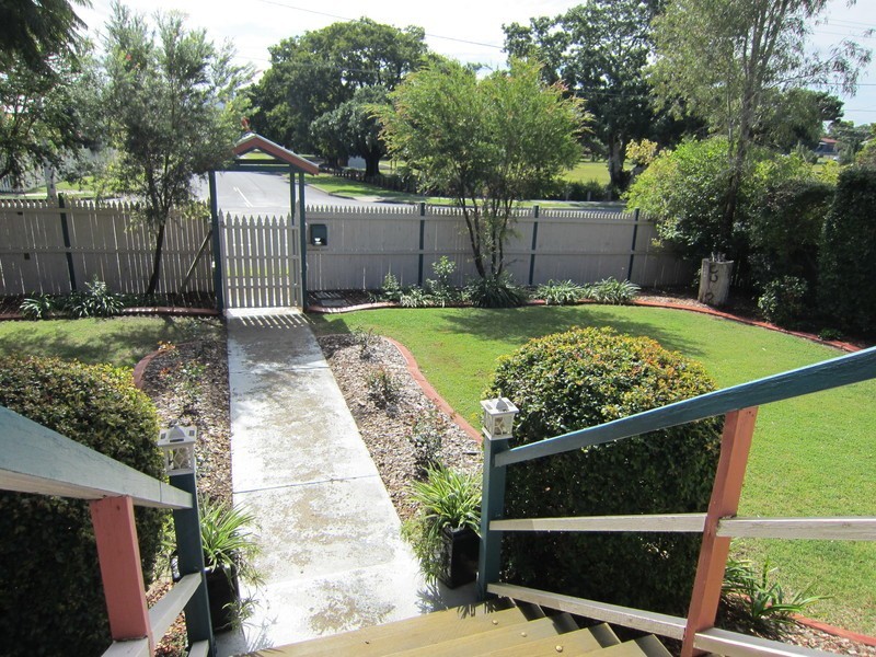85 Glebe Road, Silkstone QLD 4304