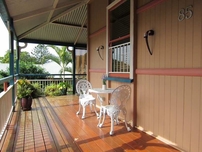 85 Glebe Road, Silkstone QLD 4304