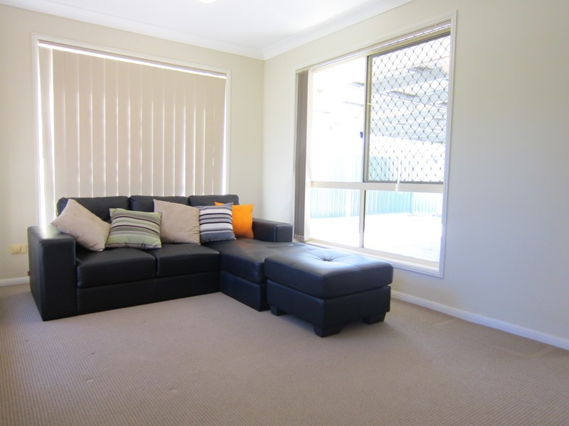 10 Rangeview Drive, Flinders View QLD 4305