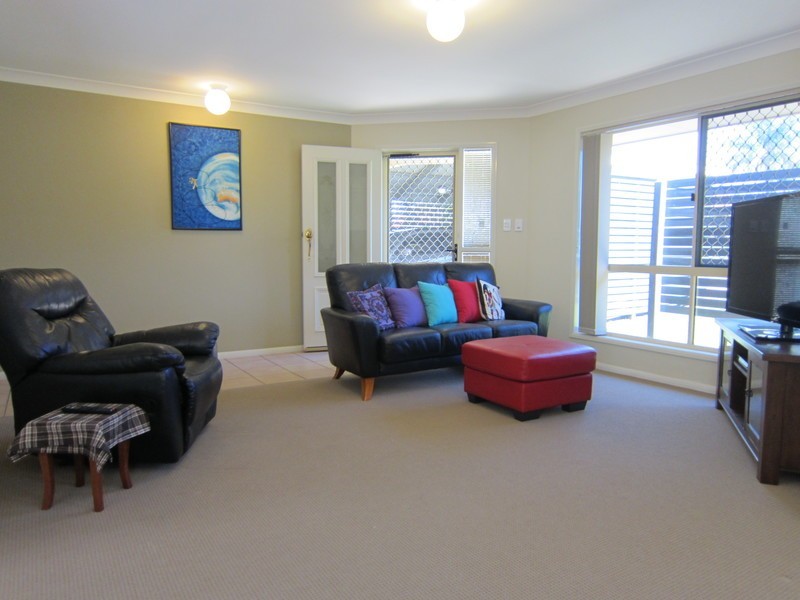 10 Rangeview Drive, Flinders View QLD 4305