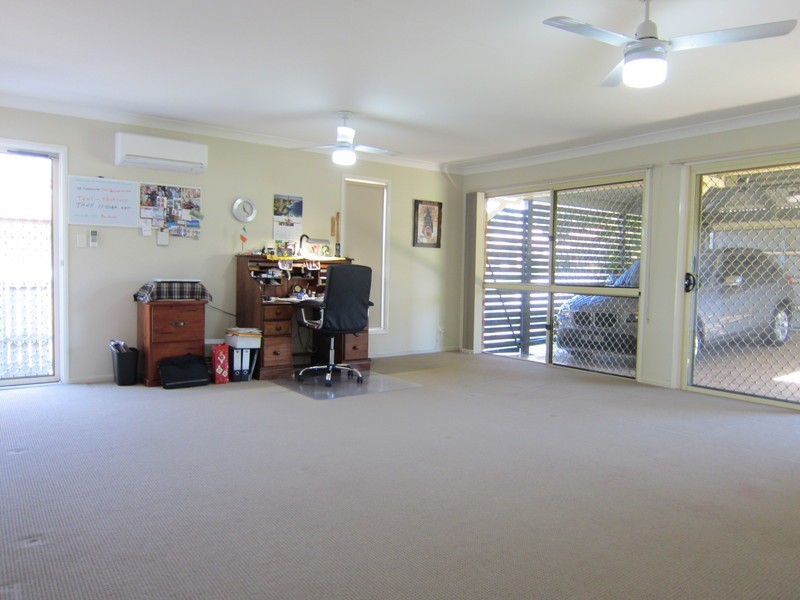 10 Rangeview Drive, Flinders View QLD 4305