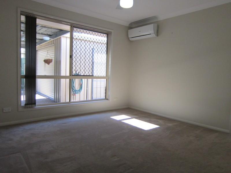 10 Rangeview Drive, Flinders View QLD 4305