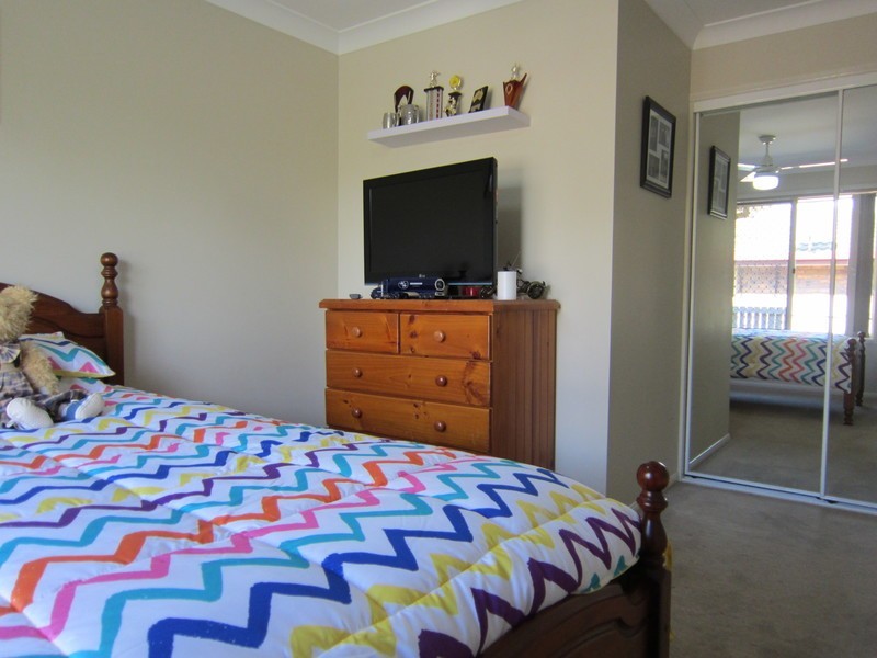 10 Rangeview Drive, Flinders View QLD 4305