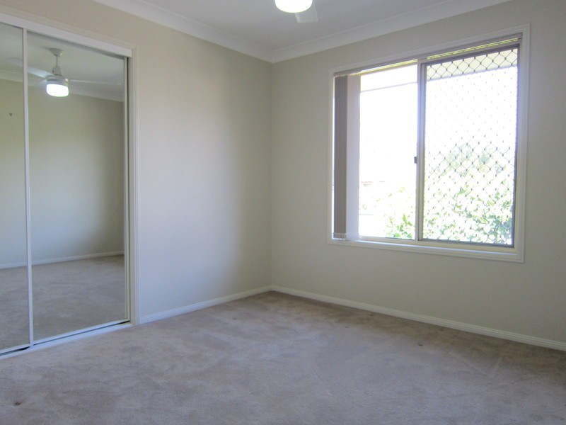10 Rangeview Drive, Flinders View QLD 4305