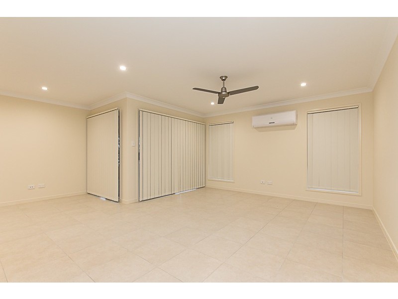 21 Cowie Street, Deebing Heights QLD 4306