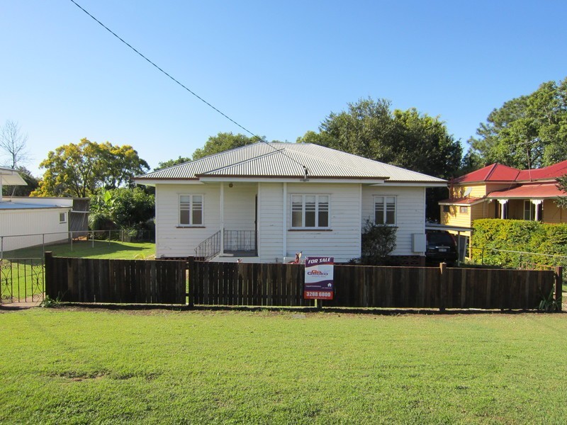 44 Walkers Lane, Booval QLD 4304