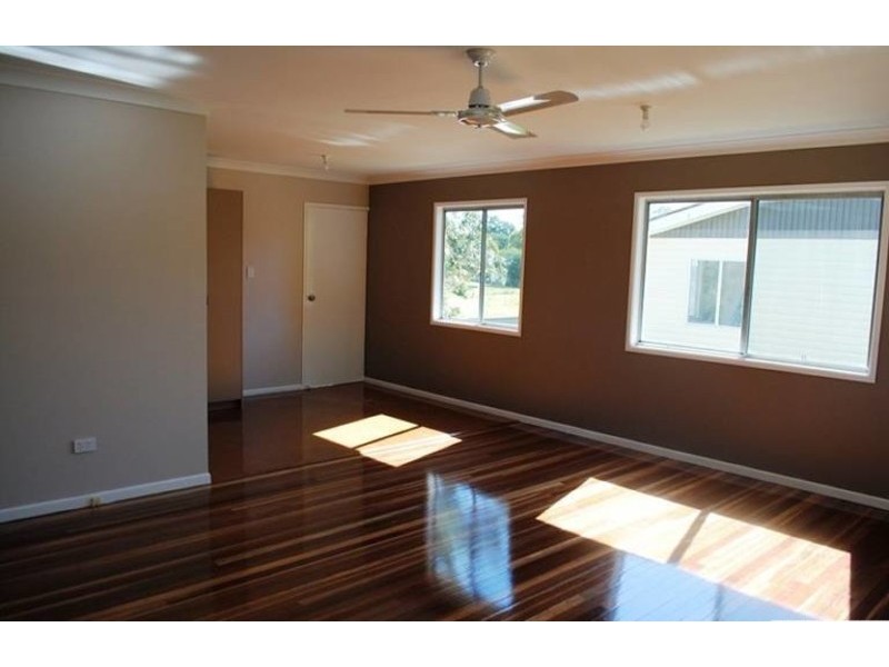 9 Callaghan Street, East Ipswich QLD 4305