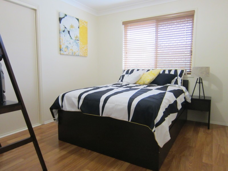 39 Burgess Street, Raceview QLD 4305