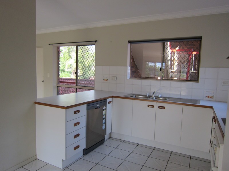 10/44 Bergin Street, Booval QLD 4304