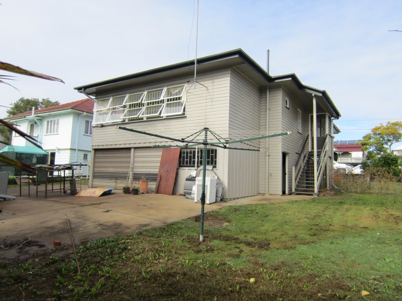9 Gray Street, Ipswich QLD 4305