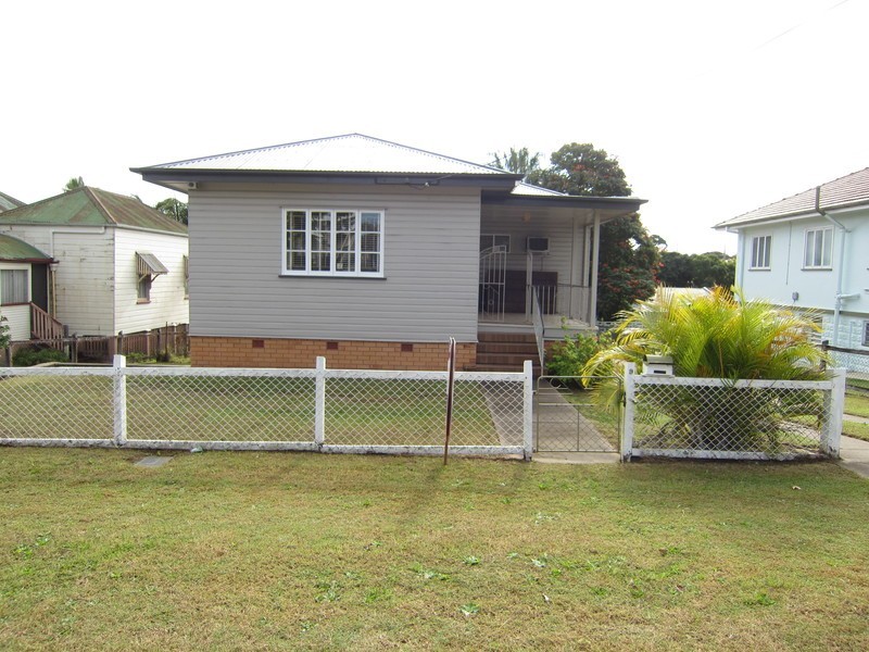 9 Gray Street, Ipswich QLD 4305