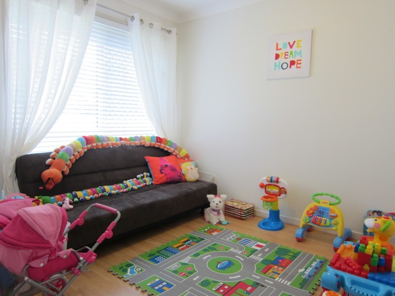 235 Ripley Road, Flinders View QLD 4305