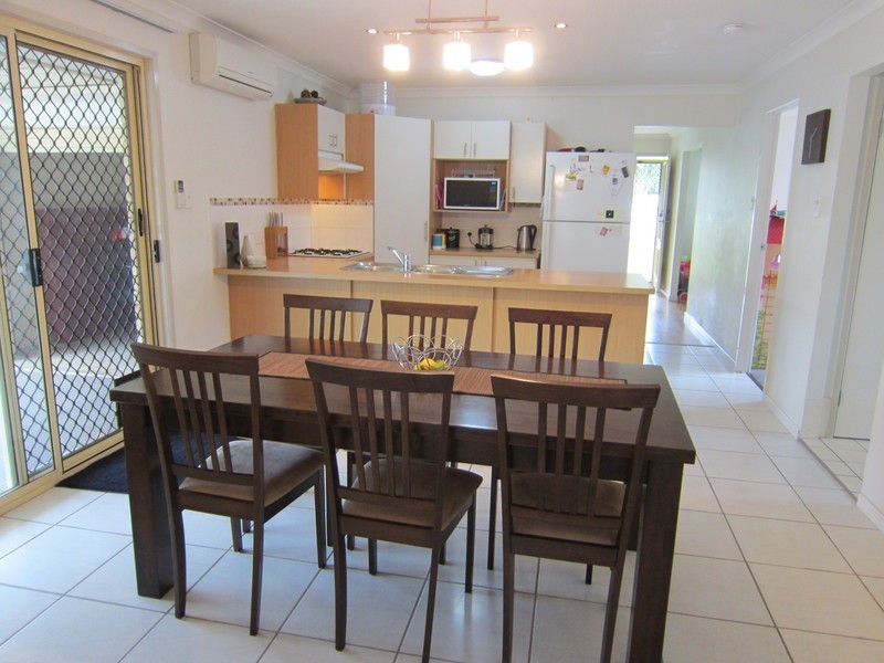 235 Ripley Road, Flinders View QLD 4305