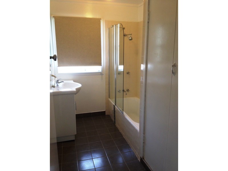 34 Aspinall Street, Leichhardt QLD 4305