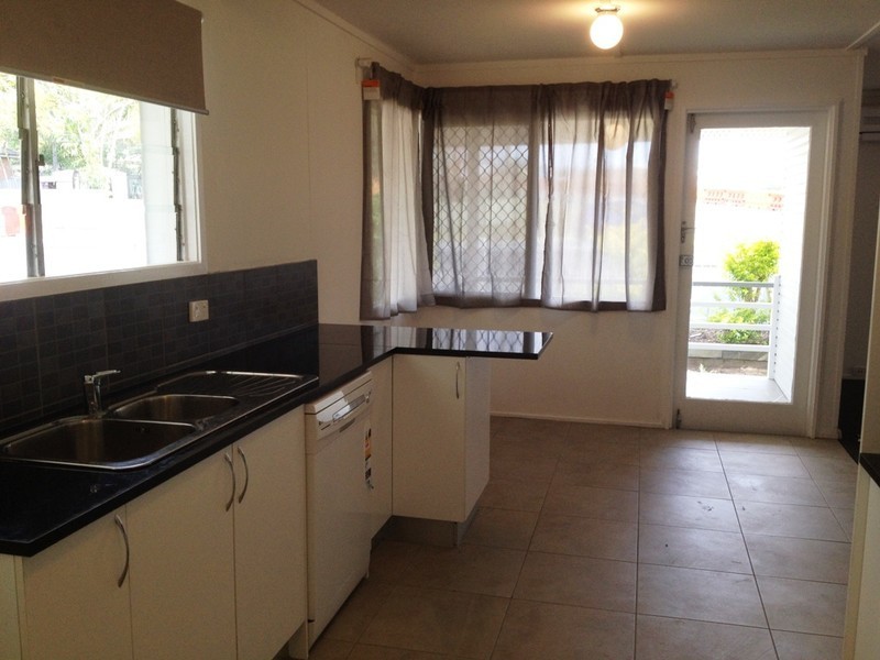 34 Aspinall Street, Leichhardt QLD 4305